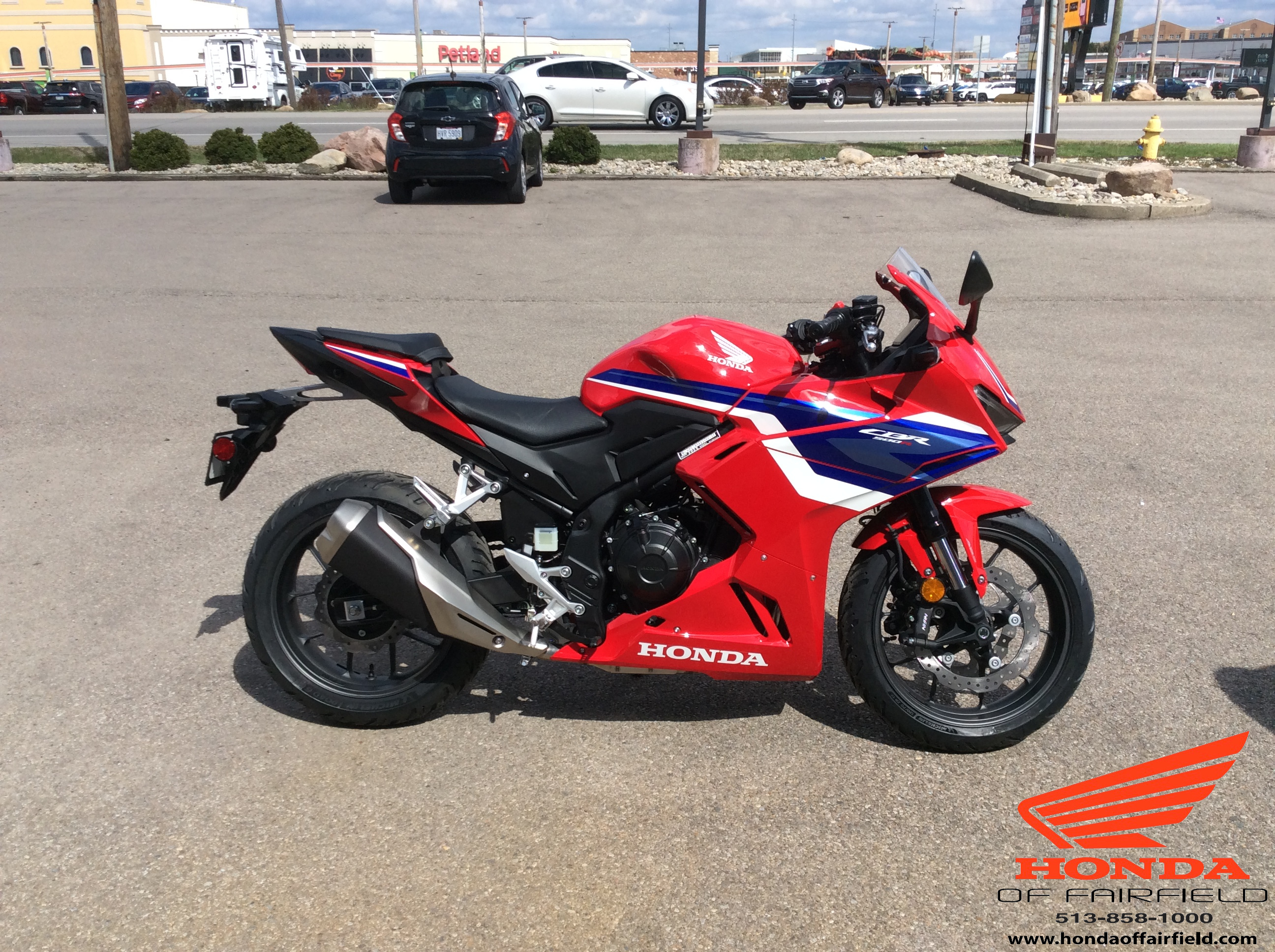 2025 Honda CBR500R ABS - Photo 5